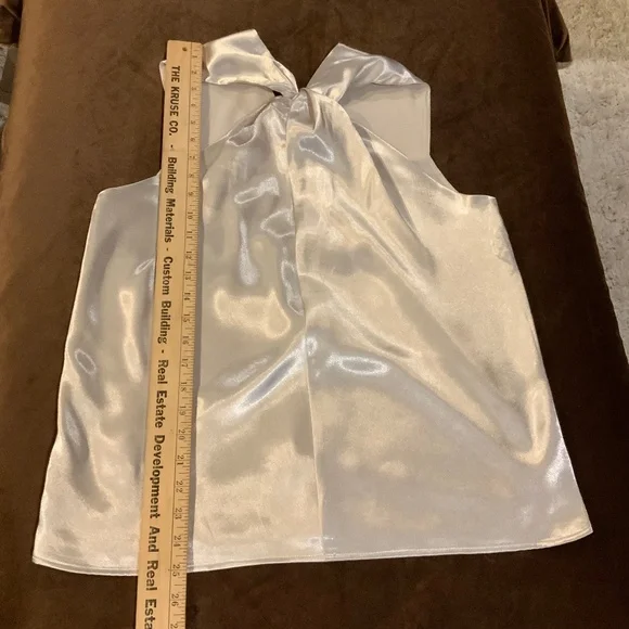 Ann Taylor White M Satin Twist Front Sleeveless Top Party Holiday Date Luxe - Picture 2 of 7